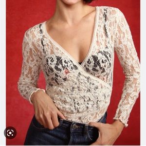 ISO Rouje Assia top in Ecru